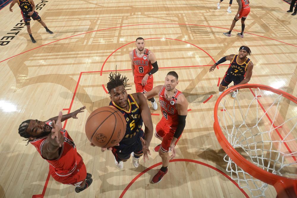 我们自然不 我们自然不